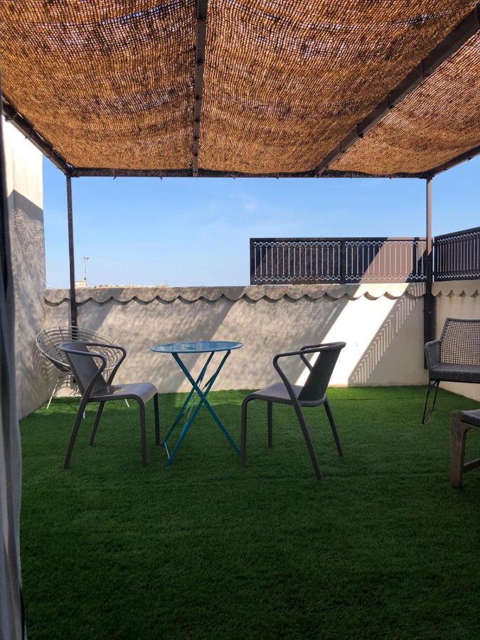 Apparts Et Lofts Bistrot Des Alpilles Сен-Реми-де-Прованс Экстерьер фото