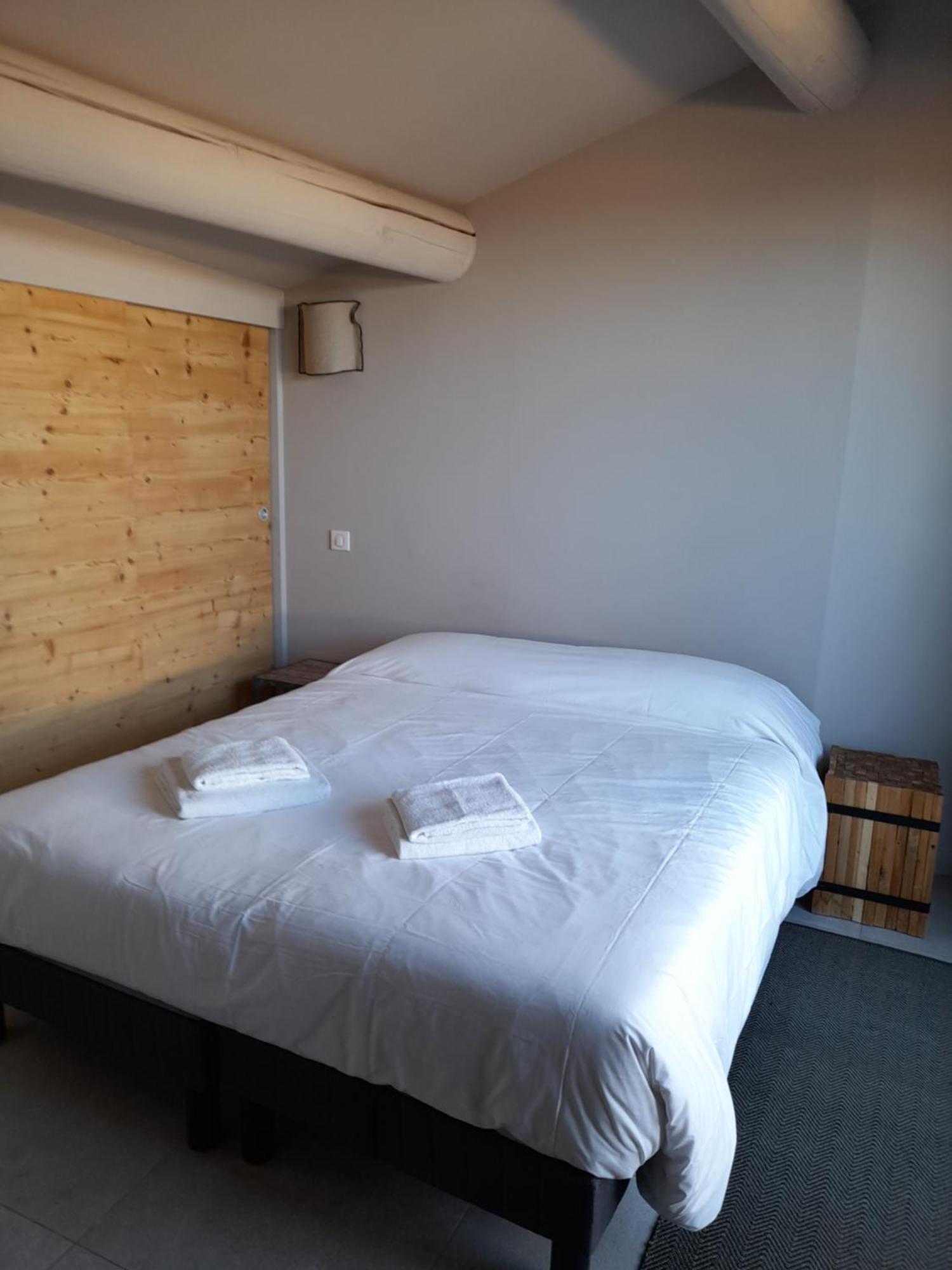Apparts Et Lofts Bistrot Des Alpilles Сен-Реми-де-Прованс Экстерьер фото